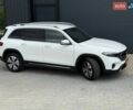 Белый Мерседес EQB, объемом двигателя 0 л и пробегом 5 тыс. км за 33999 $, фото 200 на Automoto.ua