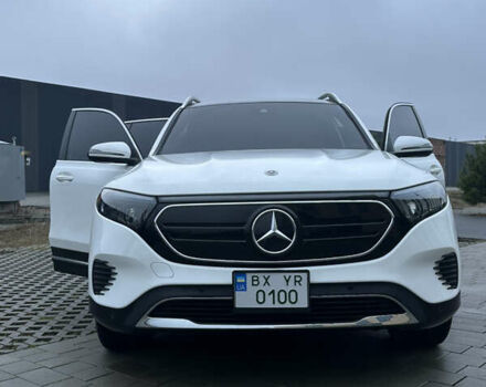 Білий Мерседес EQB, об'ємом двигуна 0 л та пробігом 14 тис. км за 38000 $, фото 5 на Automoto.ua