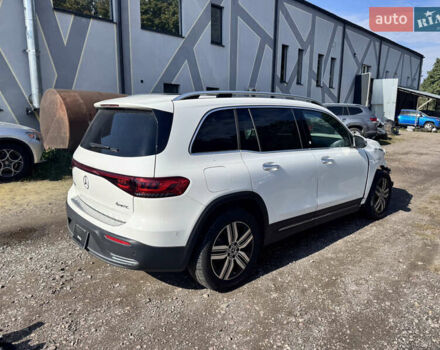 Белый Мерседес EQB, объемом двигателя 0 л и пробегом 5 тыс. км за 20650 $, фото 4 на Automoto.ua