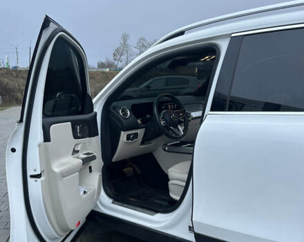 Білий Мерседес EQB, об'ємом двигуна 0 л та пробігом 14 тис. км за 38000 $, фото 6 на Automoto.ua