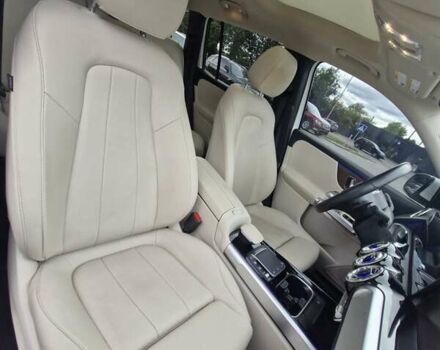 Белый Мерседес EQB, объемом двигателя 0 л и пробегом 63 тыс. км за 31999 $, фото 13 на Automoto.ua