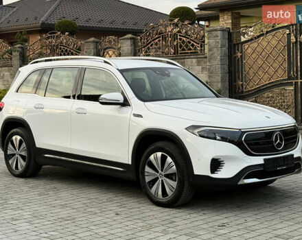 Белый Мерседес EQB, объемом двигателя 0 л и пробегом 210 тыс. км за 25900 $, фото 4 на Automoto.ua