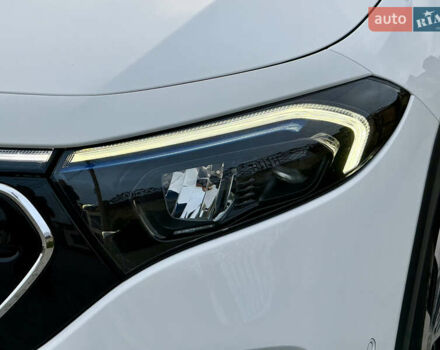 Белый Мерседес EQB, объемом двигателя 0 л и пробегом 210 тыс. км за 25900 $, фото 8 на Automoto.ua