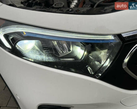 Білий Мерседес EQB, об'ємом двигуна 0 л та пробігом 14 тис. км за 38000 $, фото 37 на Automoto.ua