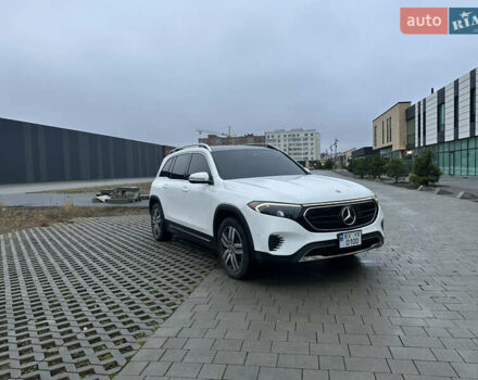 Білий Мерседес EQB, об'ємом двигуна 0 л та пробігом 14 тис. км за 38000 $, фото 10 на Automoto.ua