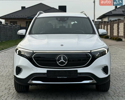 Белый Мерседес EQB, объемом двигателя 0 л и пробегом 210 тыс. км за 25900 $, фото 2 на Automoto.ua