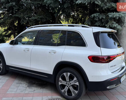 Білий Мерседес EQB, об'ємом двигуна 0 л та пробігом 2 тис. км за 37500 $, фото 4 на Automoto.ua