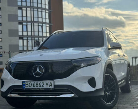 Белый Мерседес EQB, объемом двигателя 0 л и пробегом 5 тыс. км за 34800 $, фото 1 на Automoto.ua