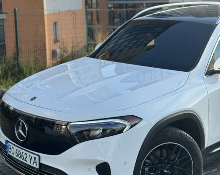 Белый Мерседес EQB, объемом двигателя 0 л и пробегом 5 тыс. км за 34800 $, фото 7 на Automoto.ua