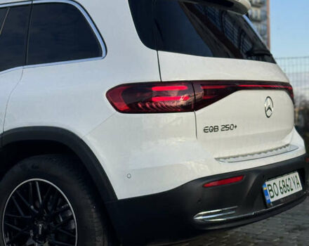 Белый Мерседес EQB, объемом двигателя 0 л и пробегом 5 тыс. км за 34800 $, фото 11 на Automoto.ua