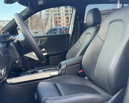 Белый Мерседес EQB, объемом двигателя 0 л и пробегом 5 тыс. км за 34800 $, фото 17 на Automoto.ua