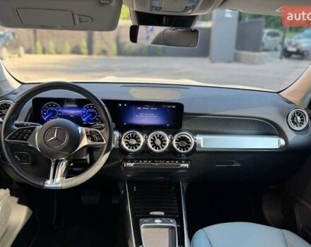 Белый Мерседес EQB, объемом двигателя 0 л и пробегом 30 тыс. км за 36700 $, фото 10 на Automoto.ua