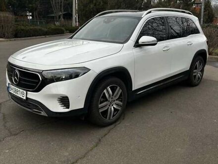Мерседес EQB 2023 в Одессе на Automoto.ua Белый Мерседес EQB, объемом двигателя 0 л и пробегом 11 тыс. км за 33800 $, фото 1 на Automoto.ua