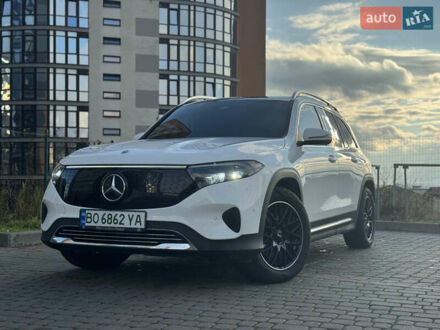 Белый Мерседес EQB, объемом двигателя 0 л и пробегом 5 тыс. км за 34800 $, фото 1 на Automoto.ua