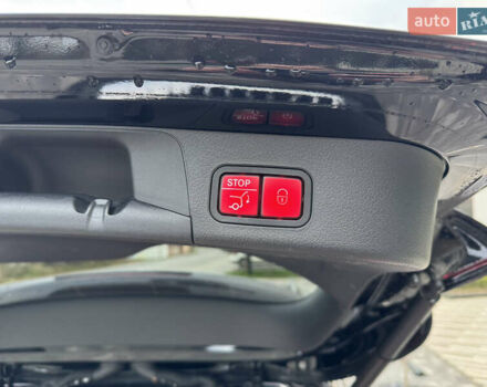 Черный Мерседес EQB, объемом двигателя 0 л и пробегом 69 тыс. км за 29999 $, фото 43 на Automoto.ua