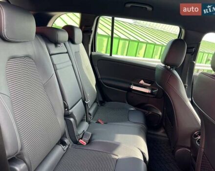 Черный Мерседес EQB, объемом двигателя 0 л и пробегом 70 тыс. км за 32000 $, фото 24 на Automoto.ua