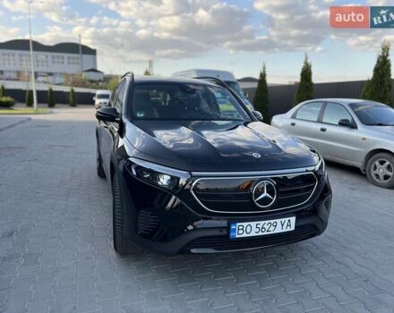 Черный Мерседес EQB, объемом двигателя 0 л и пробегом 29 тыс. км за 34500 $, фото 2 на Automoto.ua