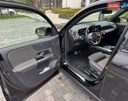 Черный Мерседес EQB, объемом двигателя 0 л и пробегом 69 тыс. км за 29999 $, фото 22 на Automoto.ua