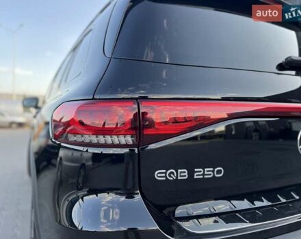 Черный Мерседес EQB, объемом двигателя 0 л и пробегом 29 тыс. км за 34500 $, фото 23 на Automoto.ua