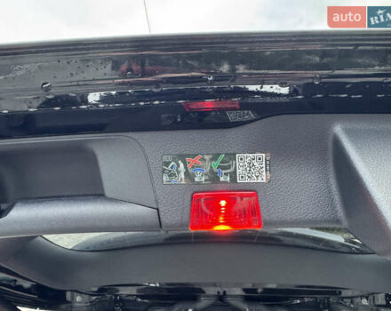 Черный Мерседес EQB, объемом двигателя 0 л и пробегом 69 тыс. км за 29999 $, фото 42 на Automoto.ua