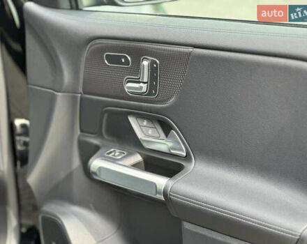 Мерседес EQB 2022 у Івано-Франківську на Automoto.ua Чорний Мерседес EQB, об'ємом двигуна 0 л та пробігом 5 тис. км за 34999 $, фото 22 на Automoto.ua