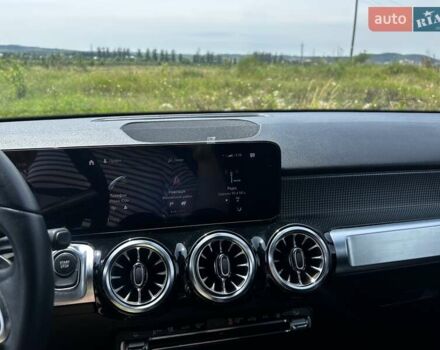 Черный Мерседес EQB, объемом двигателя 0 л и пробегом 8 тыс. км за 37500 $, фото 27 на Automoto.ua