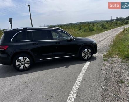 Черный Мерседес EQB, объемом двигателя 0 л и пробегом 8 тыс. км за 37500 $, фото 12 на Automoto.ua
