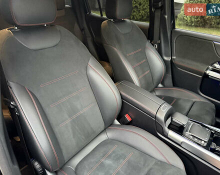 Черный Мерседес EQB, объемом двигателя 0 л и пробегом 53 тыс. км за 33900 $, фото 12 на Automoto.ua