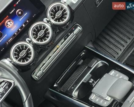 Черный Мерседес EQB, объемом двигателя 0 л и пробегом 14 тыс. км за 35500 $, фото 35 на Automoto.ua