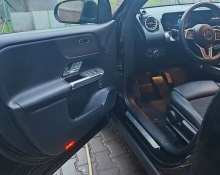 Черный Мерседес EQB, объемом двигателя 0 л и пробегом 14 тыс. км за 37000 $, фото 10 на Automoto.ua