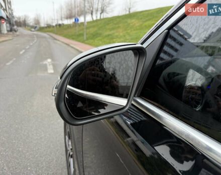 Черный Мерседес EQB, объемом двигателя 0 л и пробегом 53 тыс. км за 33900 $, фото 26 на Automoto.ua