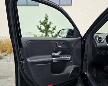 Черный Мерседес EQB, объемом двигателя 0 л и пробегом 14 тыс. км за 35500 $, фото 20 на Automoto.ua