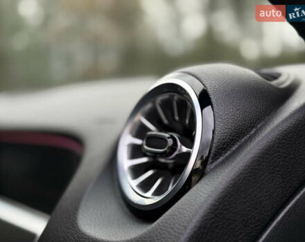 Мерседес EQB 2024 у Ковель на Automoto.ua Чорний Мерседес EQB, об'ємом двигуна 0 л та пробігом 62 тис. км за 34580 $, фото 24 на Automoto.ua