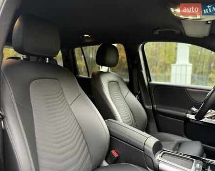 Мерседес EQB 2024 у Ковель на Automoto.ua Чорний Мерседес EQB, об'ємом двигуна 0 л та пробігом 62 тис. км за 34580 $, фото 39 на Automoto.ua