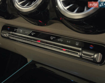 Мерседес EQB, объемом двигателя 0 л и пробегом 108 тыс. км за 31499 $, фото 40 на Automoto.ua