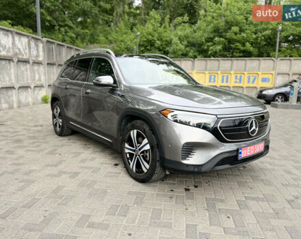 Серый Мерседес EQB, объемом двигателя 0 л и пробегом 41 тыс. км за 34500 $, фото 2 на Automoto.ua