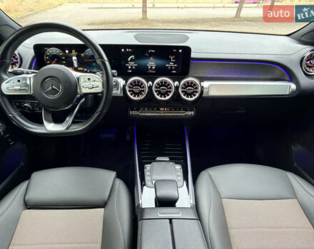 Серый Мерседес EQB, объемом двигателя 0 л и пробегом 99 тыс. км за 29990 $, фото 17 на Automoto.ua