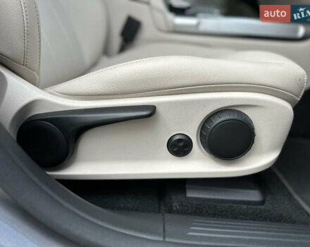 Серый Мерседес EQB, объемом двигателя 0 л и пробегом 31 тыс. км за 33999 $, фото 38 на Automoto.ua