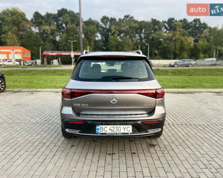 Сірий Мерседес EQB, об'ємом двигуна 0 л та пробігом 18 тис. км за 37000 $, фото 3 на Automoto.ua