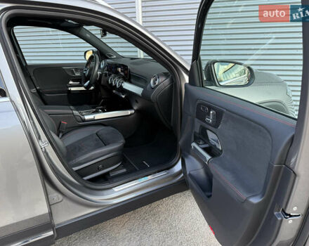 Мерседес EQB 2025 у Рівному на Automoto.ua Сірий Мерседес EQB, об'ємом двигуна 0 л та пробігом 15 тис. км за 39500 $, фото 35 на Automoto.ua