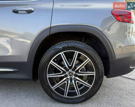 Мерседес EQB 2025 у Рівному на Automoto.ua Сірий Мерседес EQB, об'ємом двигуна 0 л та пробігом 15 тис. км за 39500 $, фото 17 на Automoto.ua