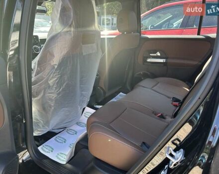 Сірий Мерседес EQB, об'ємом двигуна 0 л та пробігом 1 тис. км за 36999 $, фото 7 на Automoto.ua