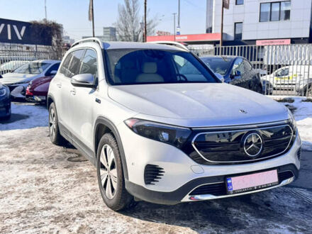 Мерседес EQB 2022 в Киеве на Automoto.ua Серый Мерседес EQB, объемом двигателя 0 л и пробегом 14 тыс. км за 29500 $, фото 1 на Automoto.ua