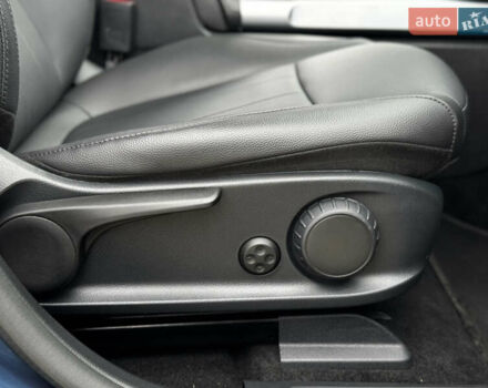 Синій Мерседес EQB, об'ємом двигуна 0 л та пробігом 64 тис. км за 29500 $, фото 56 на Automoto.ua