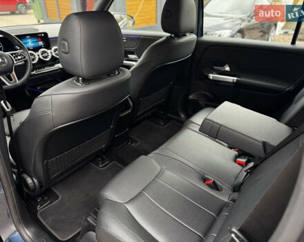 Синій Мерседес EQB, об'ємом двигуна 0 л та пробігом 64 тис. км за 29500 $, фото 40 на Automoto.ua