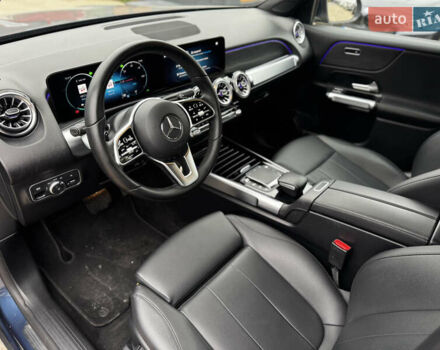 Синій Мерседес EQB, об'ємом двигуна 0 л та пробігом 64 тис. км за 29500 $, фото 26 на Automoto.ua