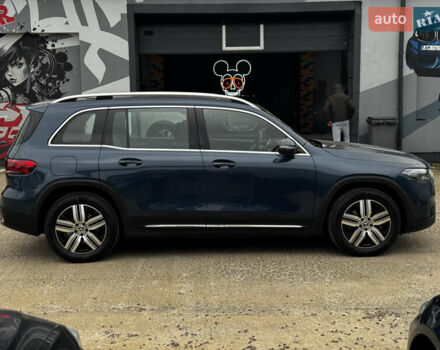 Синій Мерседес EQB, об'ємом двигуна 0 л та пробігом 64 тис. км за 29500 $, фото 4 на Automoto.ua