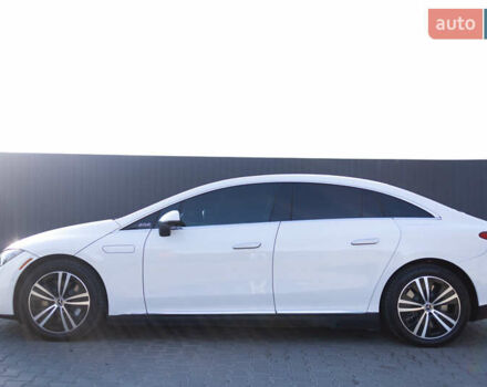 Белый Мерседес EQE, объемом двигателя 0 л и пробегом 36 тыс. км за 52500 $, фото 12 на Automoto.ua