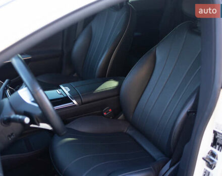 Белый Мерседес EQE, объемом двигателя 0 л и пробегом 36 тыс. км за 52500 $, фото 38 на Automoto.ua