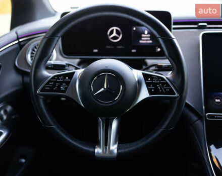 Белый Мерседес EQE, объемом двигателя 0 л и пробегом 36 тыс. км за 52500 $, фото 31 на Automoto.ua